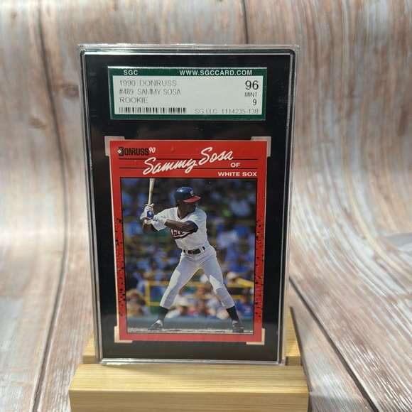1990 Donruss #489 Sammy Sosa Rookie SGC Card 96 Mint 9 Baseball Card Item #ME331 - Picture 1 of 3